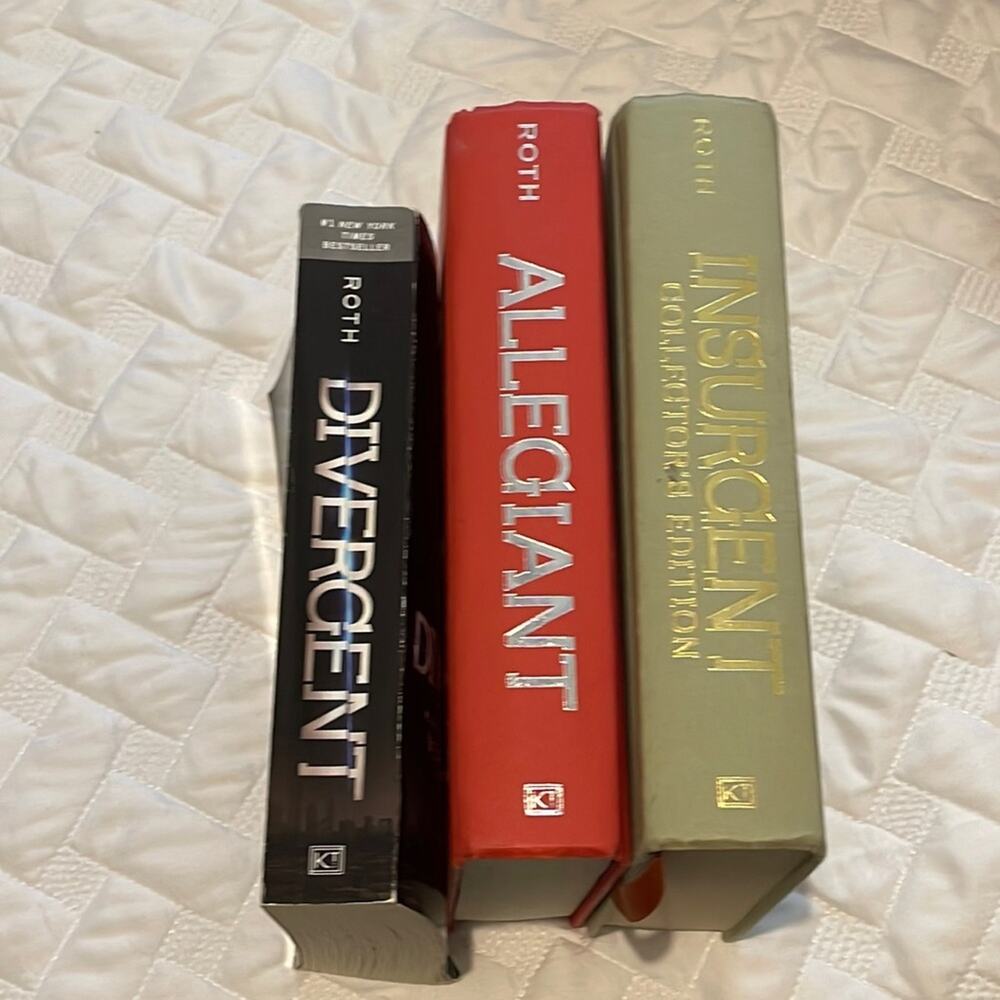 Veronica Roth book bundle